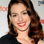 Anne Hathaway nose job 150x150