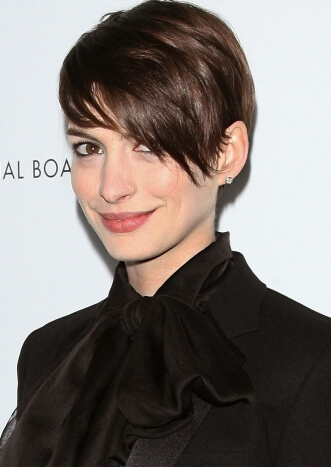 Anne Hathaway short haircut